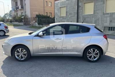 Alfa Romeo Giulietta 2.0 JTDm-2 Distinctive 140cv (8)