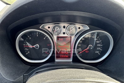 Ford Kuga 2.0 TDCi 136 CV 4WD Titanium DPF (12)