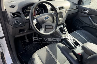 Ford Kuga 2.0 TDCi 136 CV 4WD Titanium DPF (9)