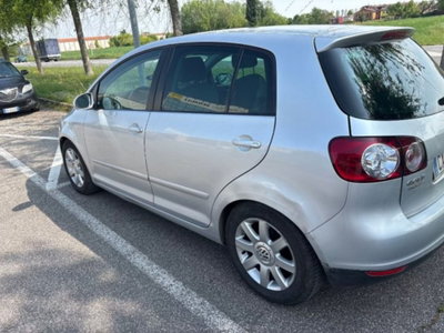 Volkswagen Golf 2.0 16V TDI 5p. Comfortline usata