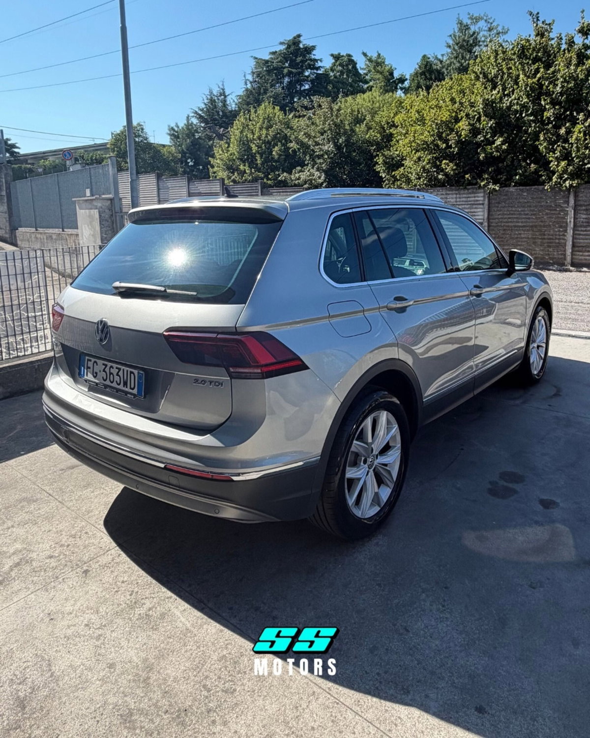 Volkswagen Tiguan 2.0 TDI SCR DSG Executive BlueMotion Technology (4)