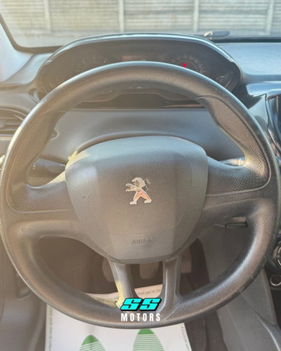 Peugeot 208 HDi 68 CV 5 porte Van (7)