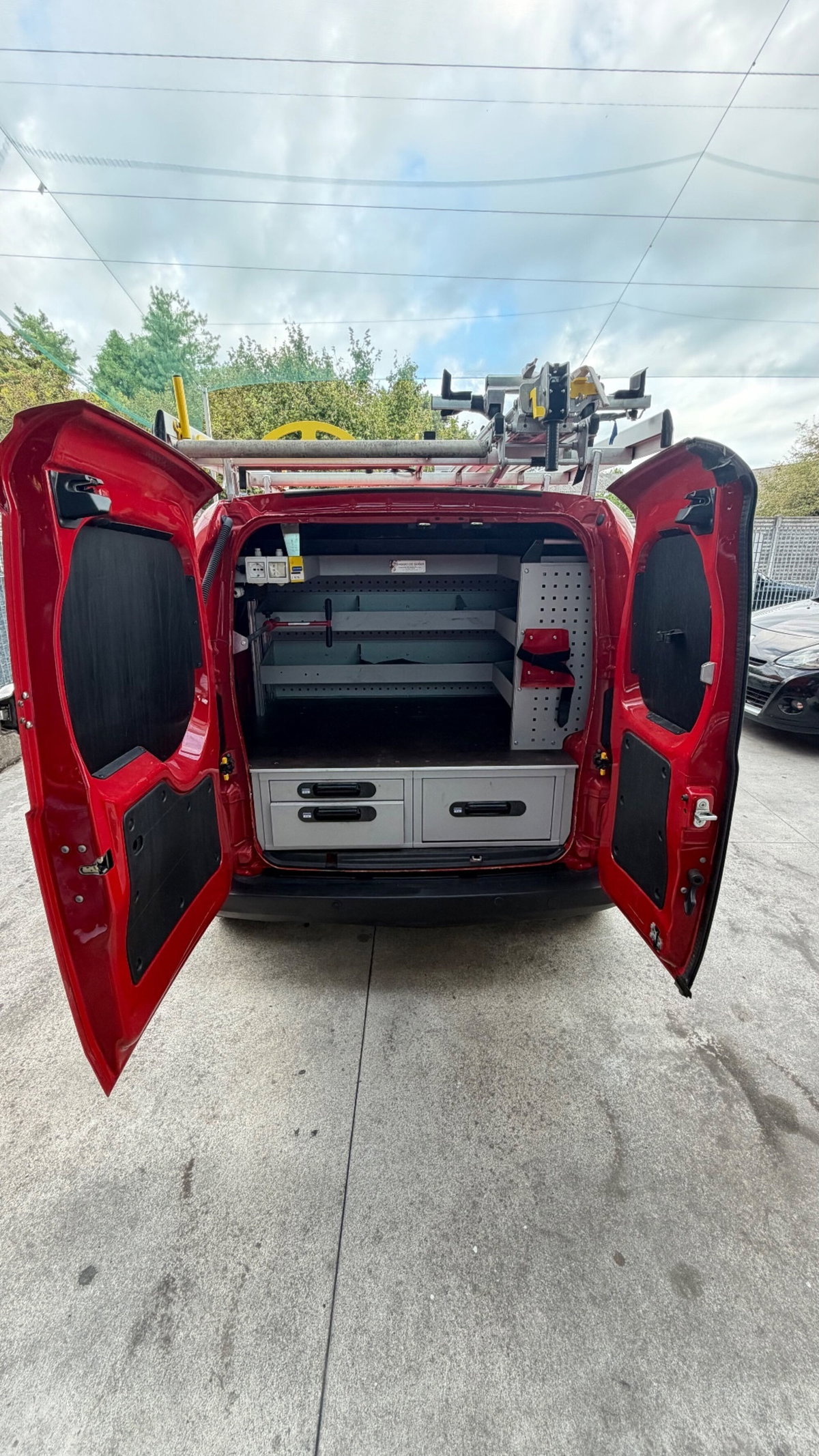 Fiat Fiorino combi N1 1.3 mjt 95cv Adventure (3)