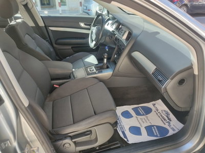 Audi A6 Avant 2.0 16V TDI (6)