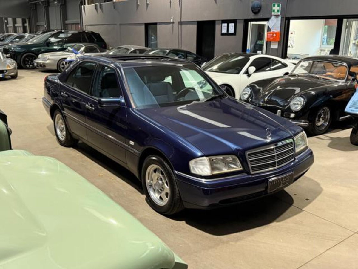 Mercedes-Benz Classe C 200 Kompressor cat Elegance (3)