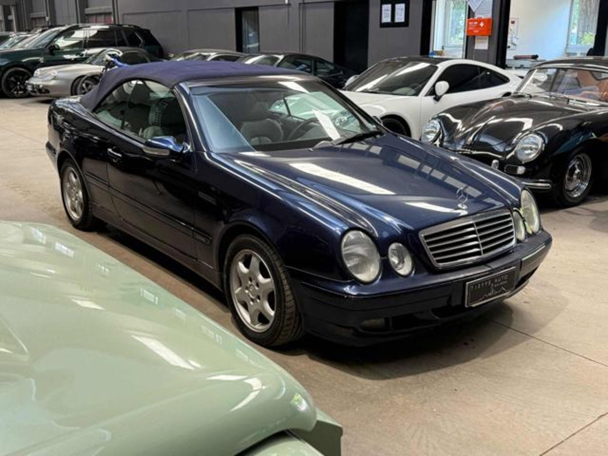 Mercedes-Benz CLK 200 Kompressor cat Cabrio Elegance (3)