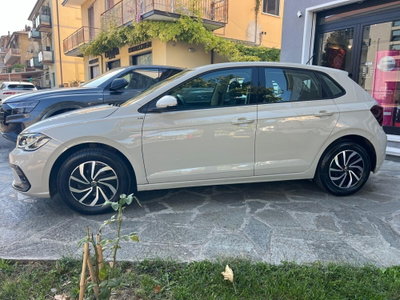 Volkswagen Polo 1.0 tsi Style 95cv (5)