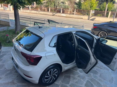 Volkswagen Polo 1.0 tsi Style 95cv (8)