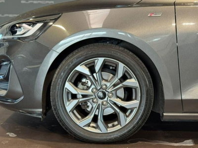 Ford Focus Station Wagon 1.5 EcoBlue 115 CV automatico SW ST-Line Design (8)