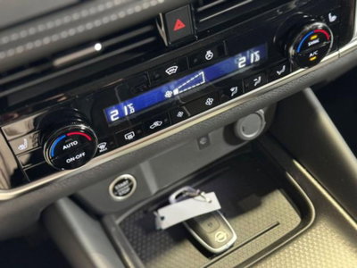 Nissan Qashqai 1.3 mhev N-Connecta 4wd 158cv xtronic (16)