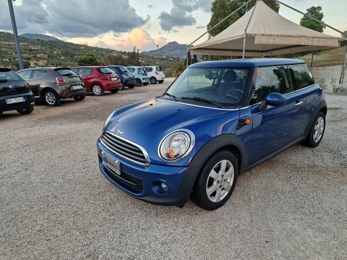 MINI Mini 1.6 16V One D (4)