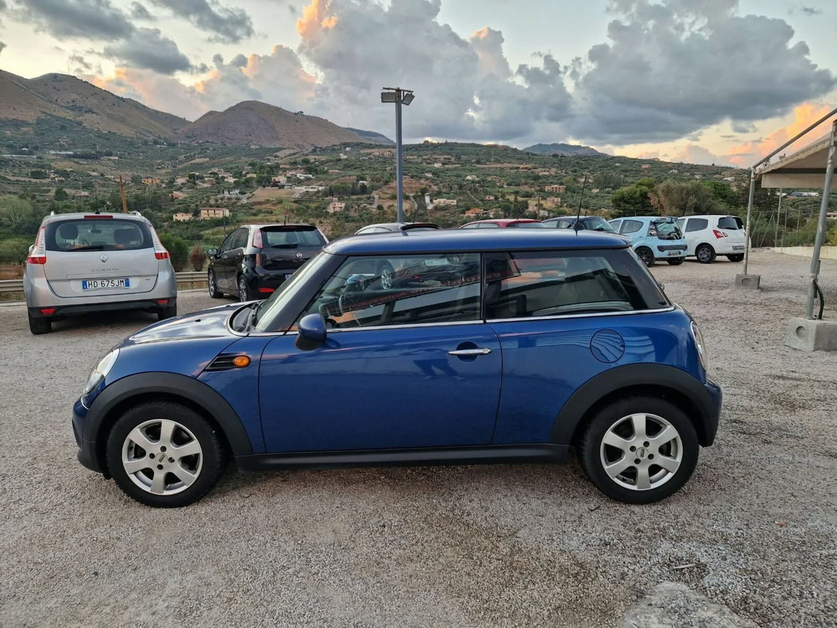 MINI Mini 1.6 16V One D (8)