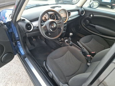 MINI Mini 1.6 16V One D (9)