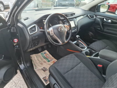 Nissan Qashqai 1.6 dCi 2WD Tekna (16)
