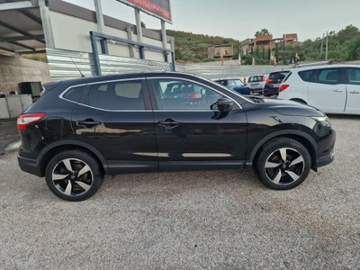 Nissan Qashqai 1.6 dCi 2WD Tekna (6)