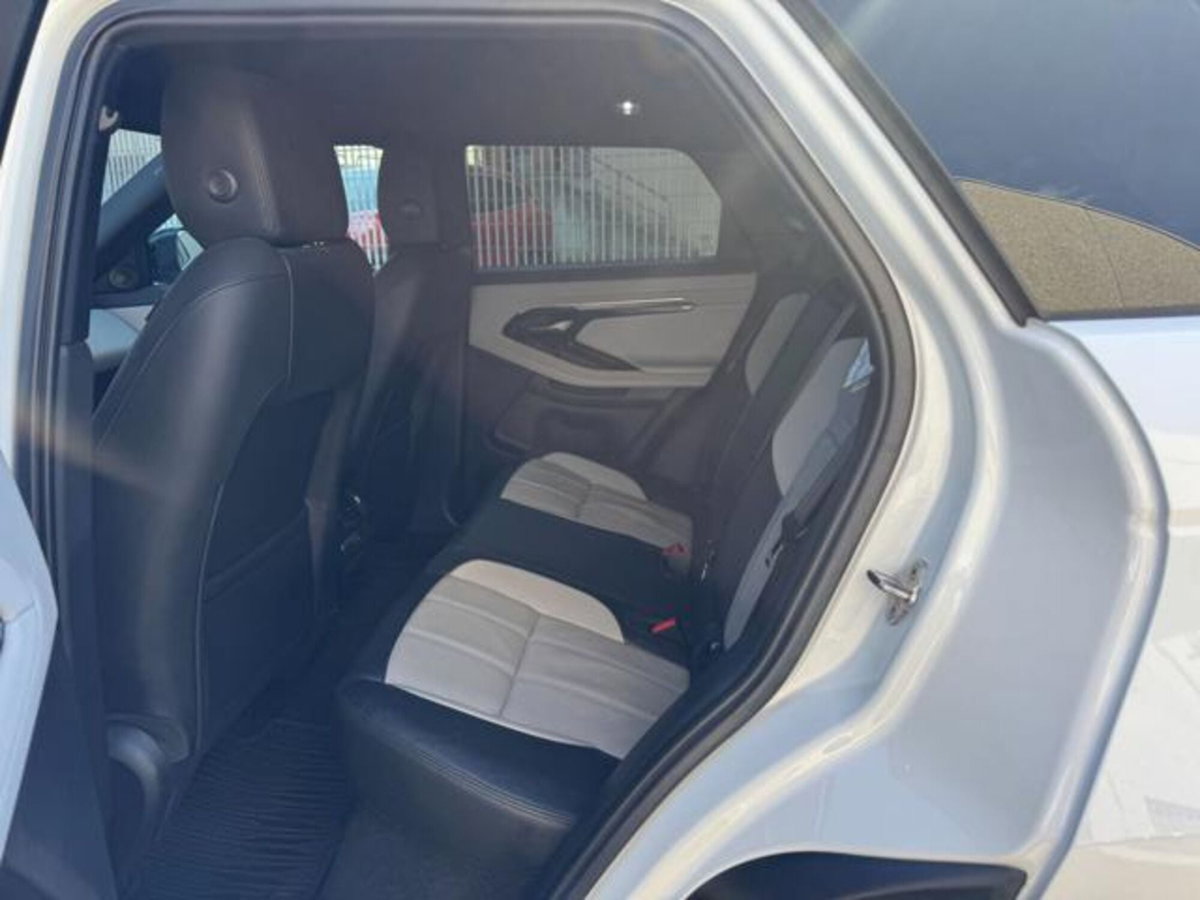 Land Rover Range Rover Evoque 2.0D I4-L.Flw 150 CV AWD Auto R-Dynamic (10)