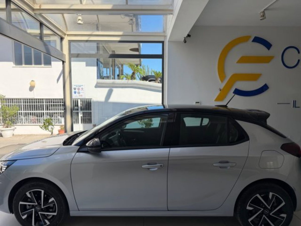 Opel Corsa 1.2 hybrid GS 100cv dct6 (13)