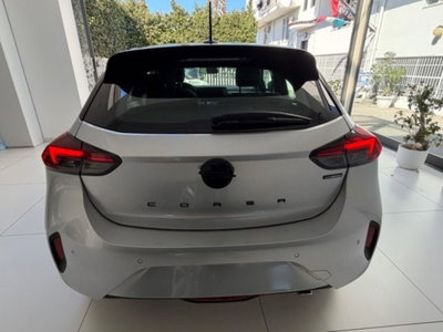 Opel Corsa 1.2 hybrid GS 100cv dct6 (18)
