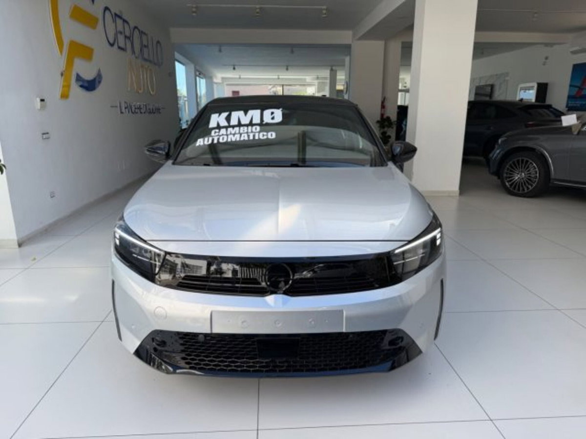 Opel Corsa 1.2 hybrid GS 100cv dct6 (8)