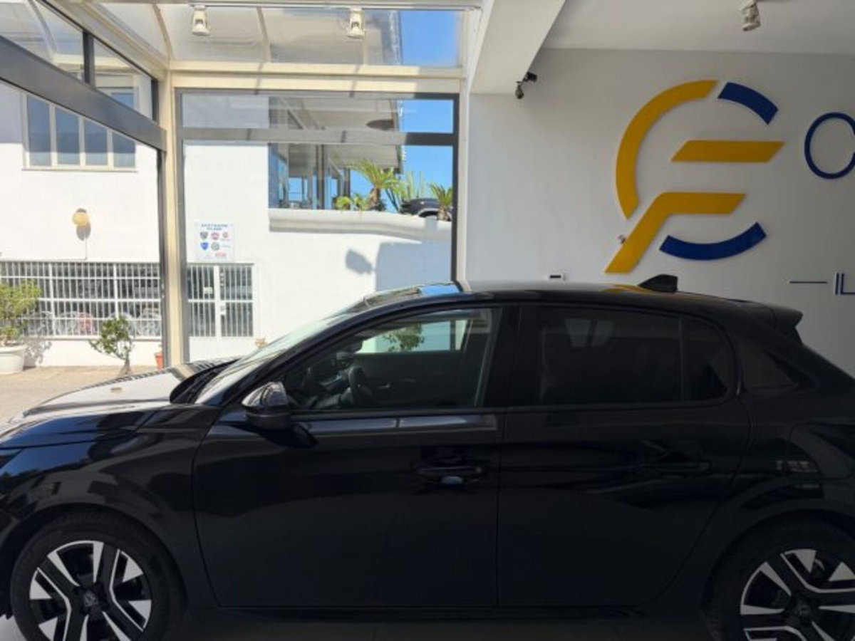 Peugeot 208 PureTech 100 Stop&Start 5 porte Allure (12)
