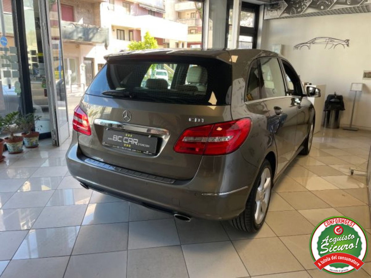 Mercedes-Benz Classe B 180 CDI BlueEFFICIENCY Executive (4)