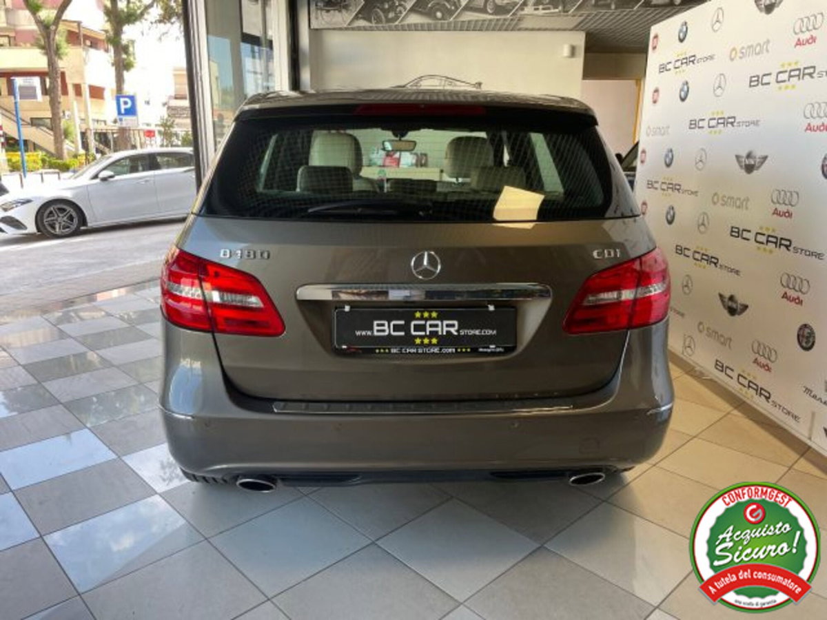 Mercedes-Benz Classe B 180 CDI BlueEFFICIENCY Executive (5)