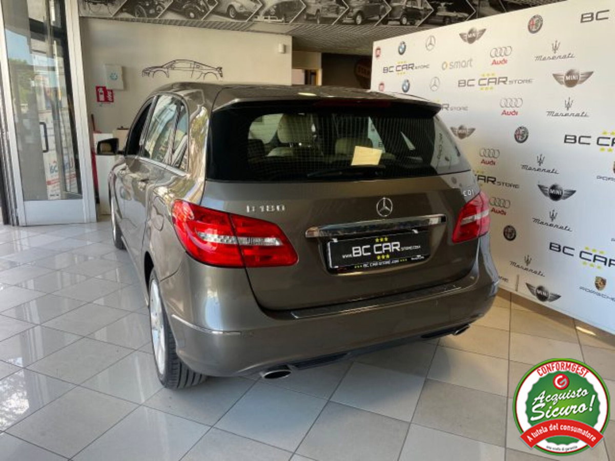 Mercedes-Benz Classe B 180 CDI BlueEFFICIENCY Executive (6)