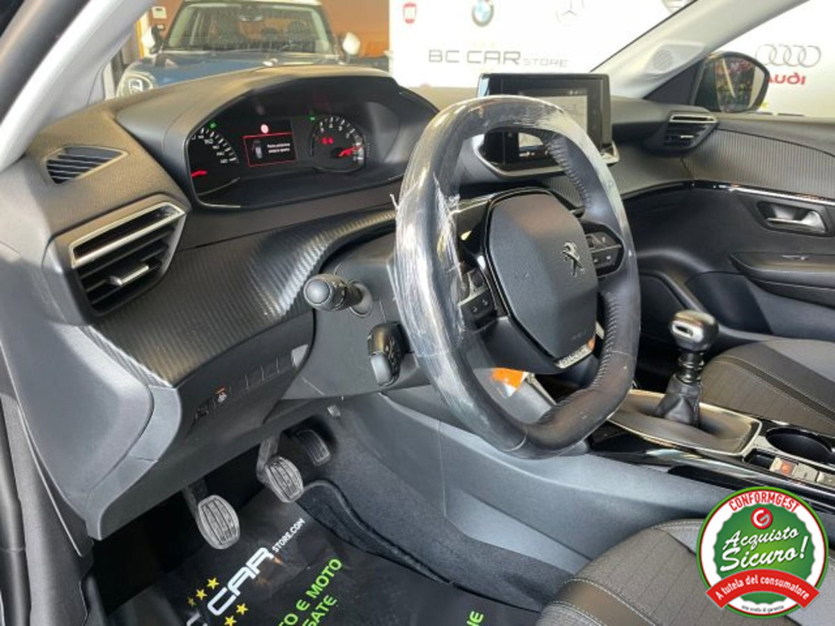 Peugeot 208 BlueHDi 100 Stop&Start 5 porte GT (10)