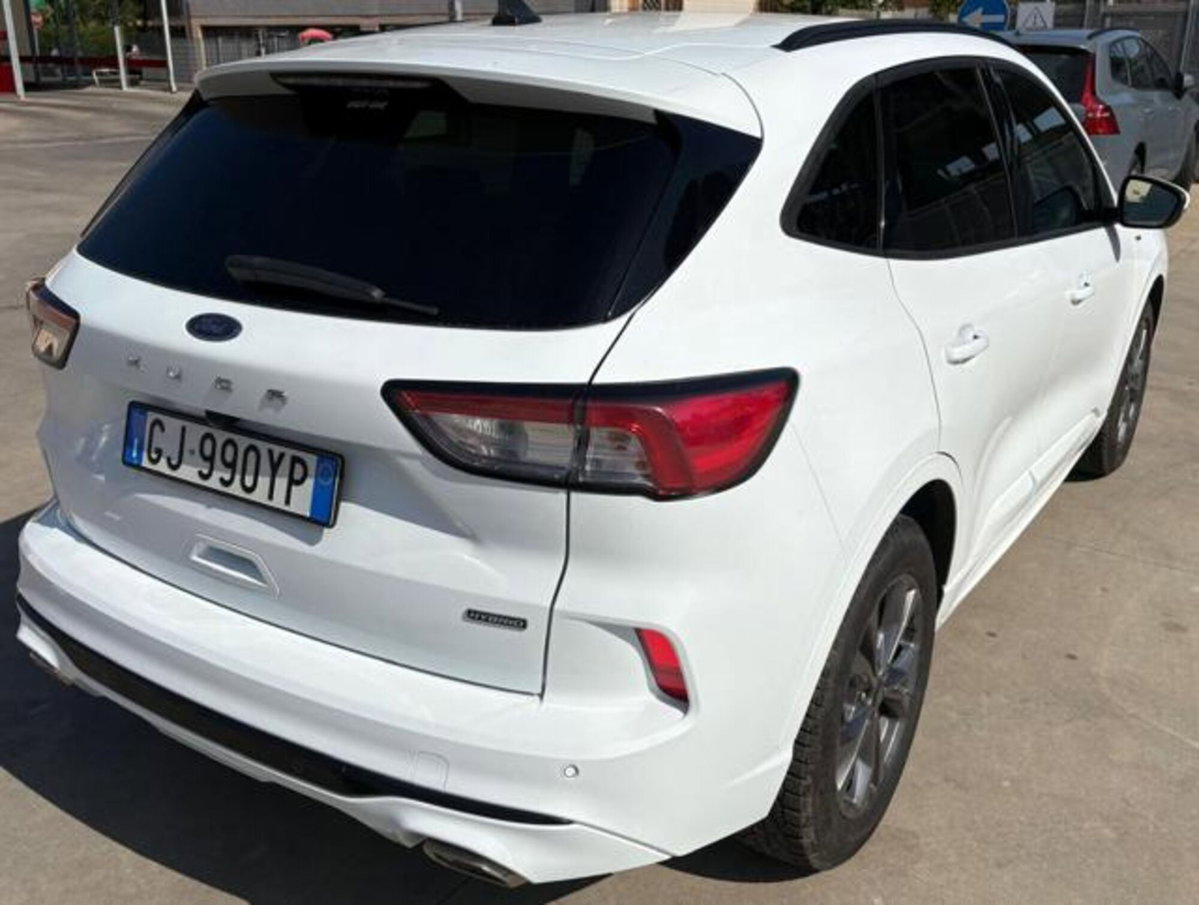 Ford Kuga 2.5 Full Hybrid 190 CV CVT 2WD ST-Line Design (5)