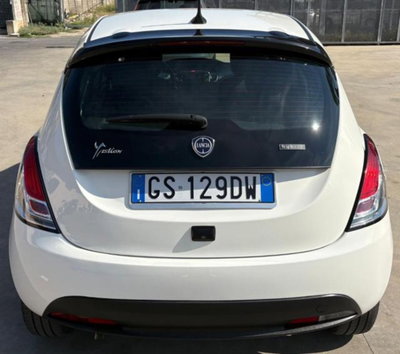 Lancia Ypsilon 1.0 FireFly 5 porte S&S Hybrid Gold Plus (4)