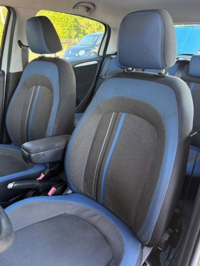 Fiat Punto Evo 1.2 5 porte S&S Dynamic (9)