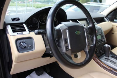 Land Rover Range Rover Sport 2.7 TDV6 HSE (11)