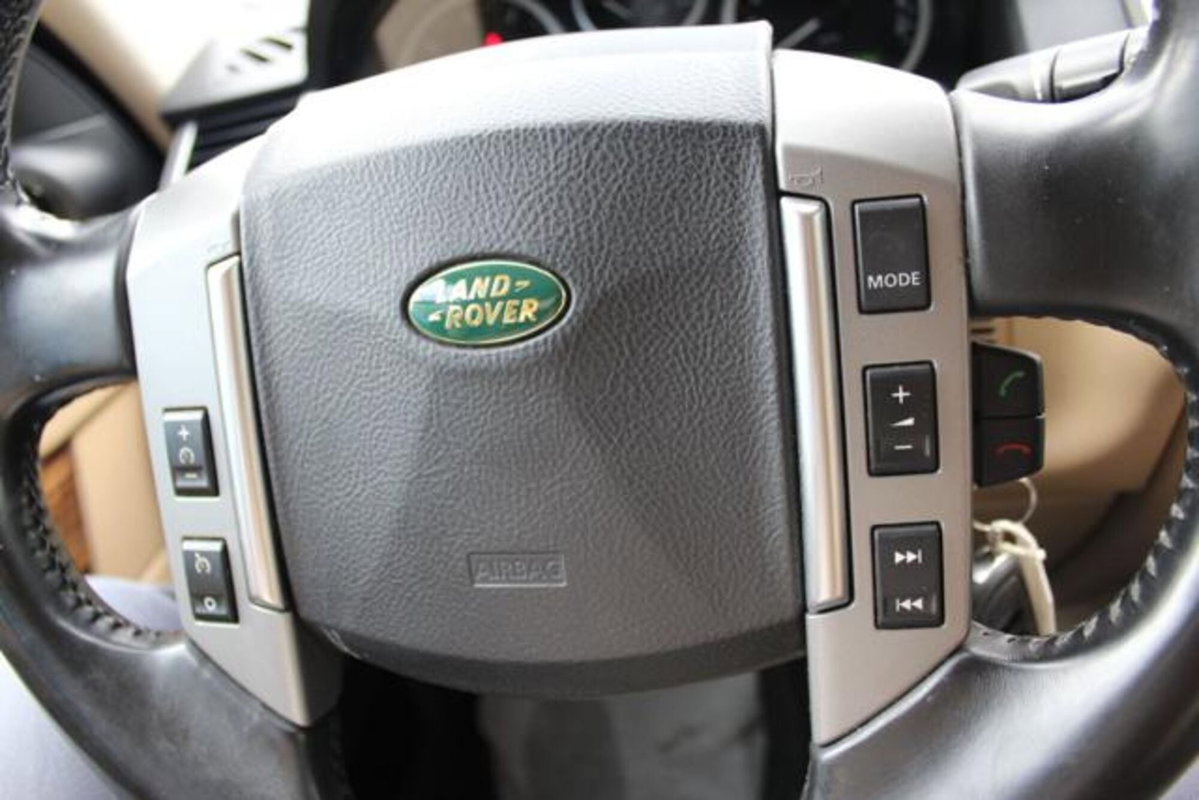Land Rover Range Rover Sport 2.7 TDV6 HSE (14)