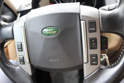 Land Rover Range Rover Sport 2.7 TDV6 HSE (14)