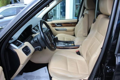 Land Rover Range Rover Sport 2.7 TDV6 HSE (7)
