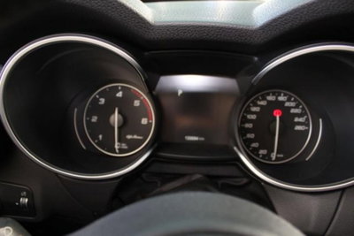 Alfa Romeo Stelvio Stelvio 2.2 Turbodiesel 180 CV AT8 Q4 Executive (11)