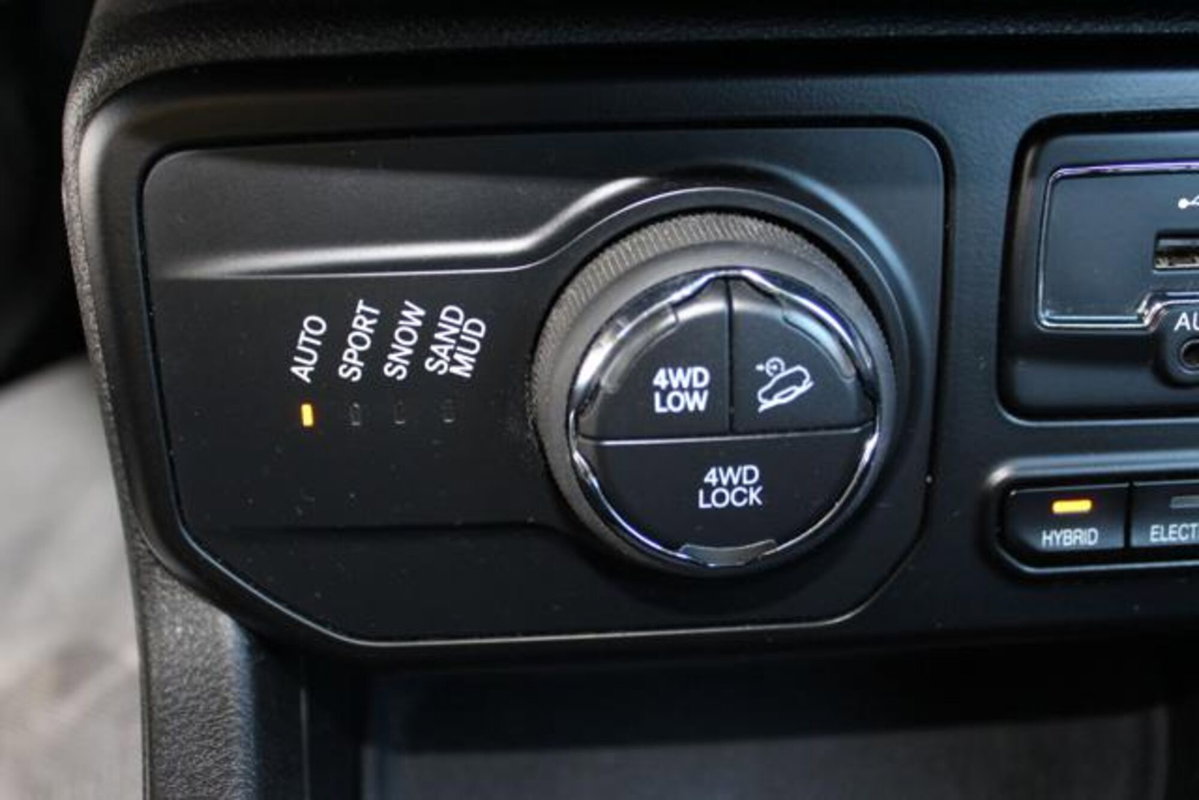 Jeep Renegade 1.3 T4 190CV PHEV 4xe AT6 Business Plus (17)