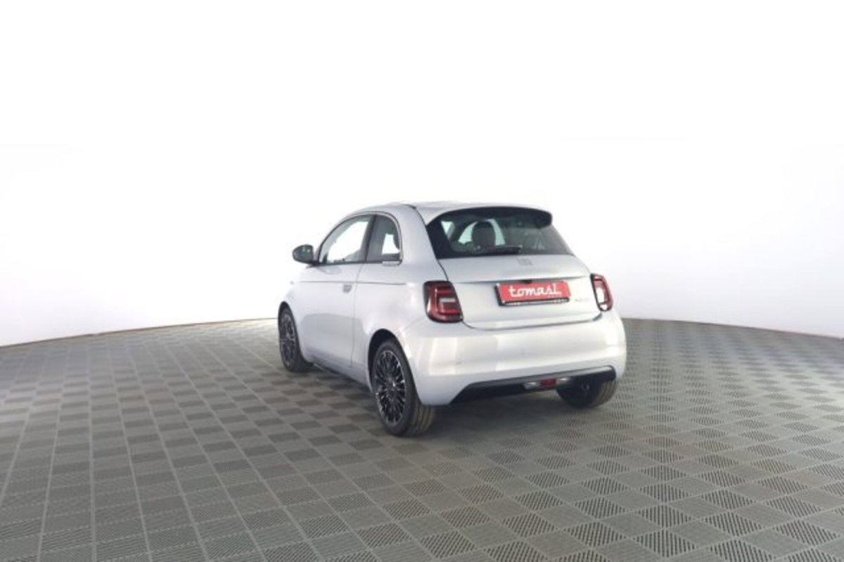 Fiat 500 1.0 hybrid La Prima (6)