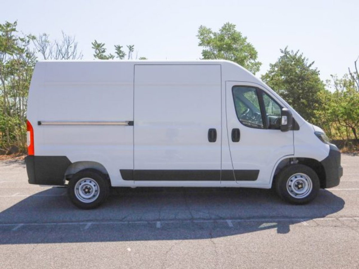 Fiat Ducato Furgone 33 2.2 Mjt 140CV AT9 PM-TN Furgone (3)