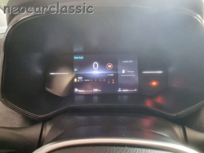 Renault Clio 1.0 tce Techno Gpl 100cv (12)