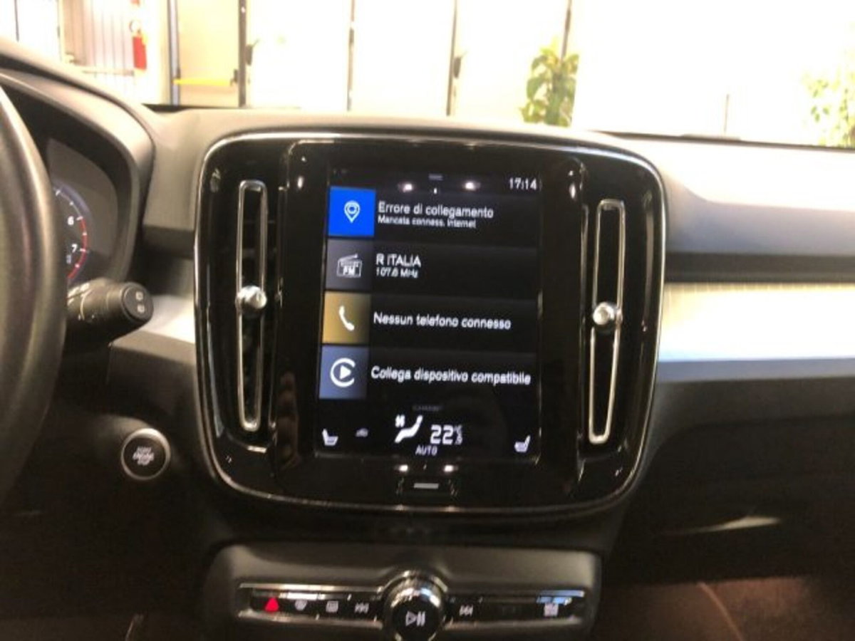 Volvo XC40 T3 Geartronic Momentum (16)
