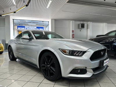 Ford Mustang Coupé Fastback 2.3 EcoBoost aut. usata