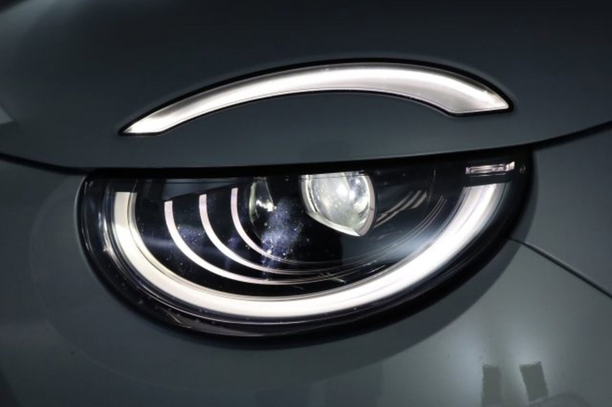 Fiat 500 1.0 hybrid La Prima (16)