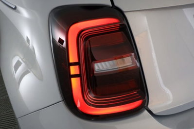 Fiat 500 1.0 hybrid La Prima (17)