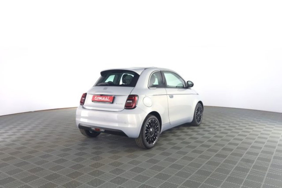 Fiat 500 1.0 hybrid La Prima (4)