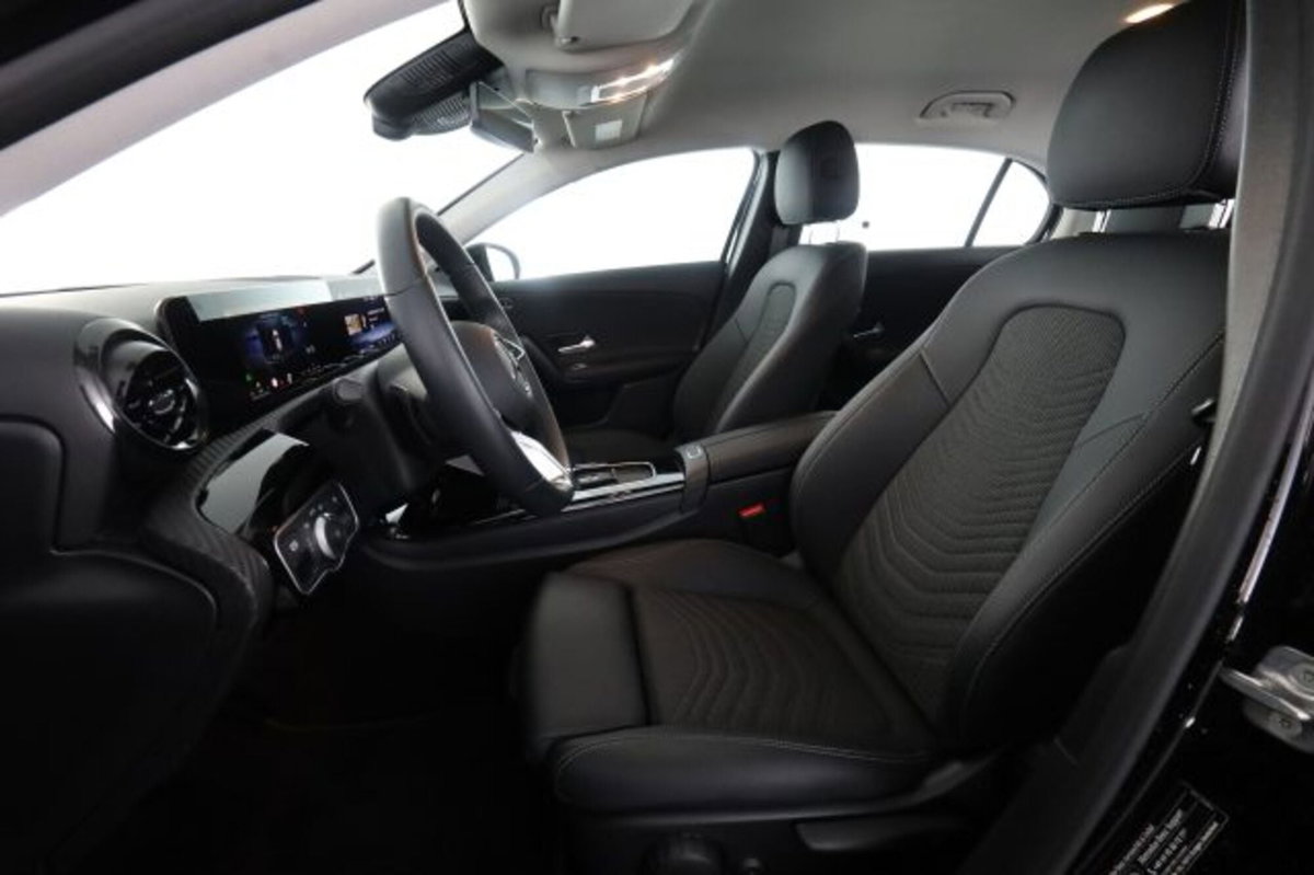 Mercedes-Benz Classe A 180 d Automatic Executive (2)