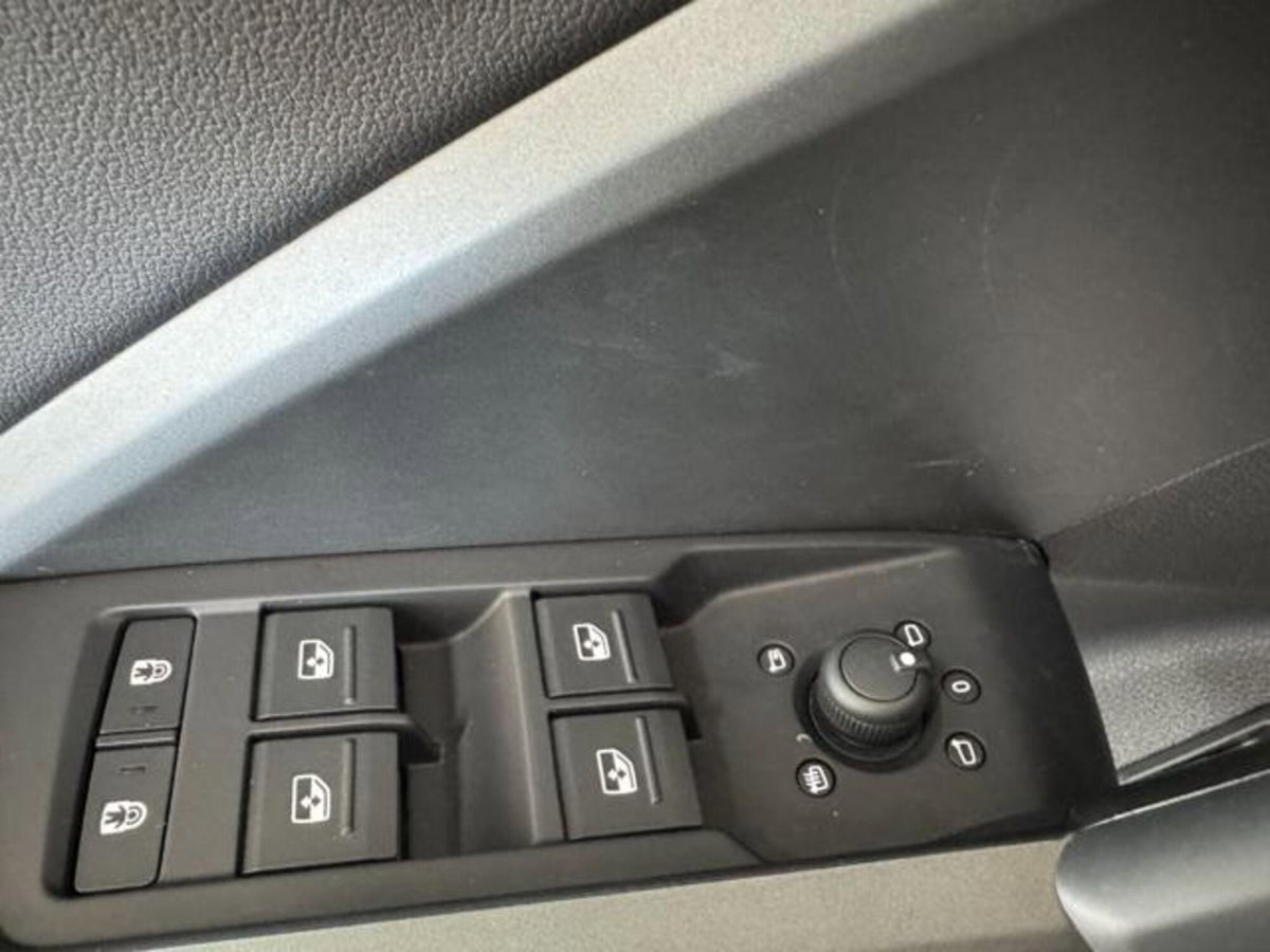 Audi Q3 Sportback 35 TFSI S line edition (3)