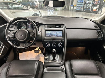 Jaguar E-Pace 2.0D 180 CV AWD S (10)