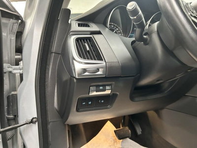 Jaguar E-Pace 2.0D 180 CV AWD S (12)