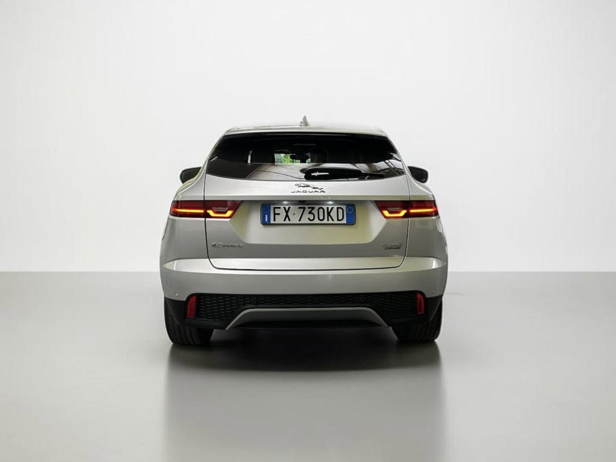 Jaguar E-Pace 2.0D 180 CV AWD S (4)